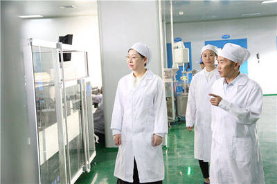 自贸港跑出药企“黑马”——从“葫芦娃”上市看海南医药产业发展